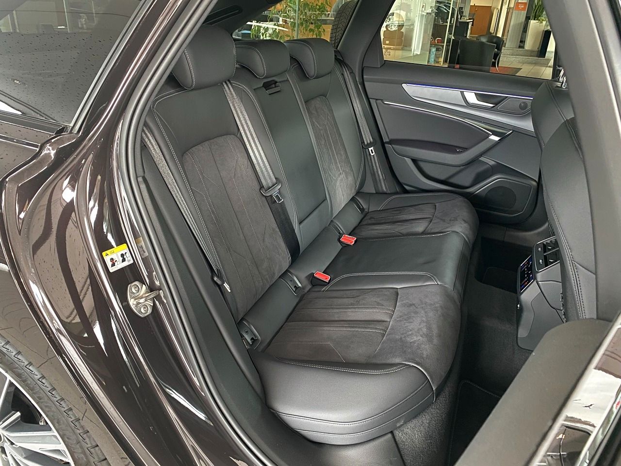 Audi A6 Avant advanced - Samsaru's Car Outlet