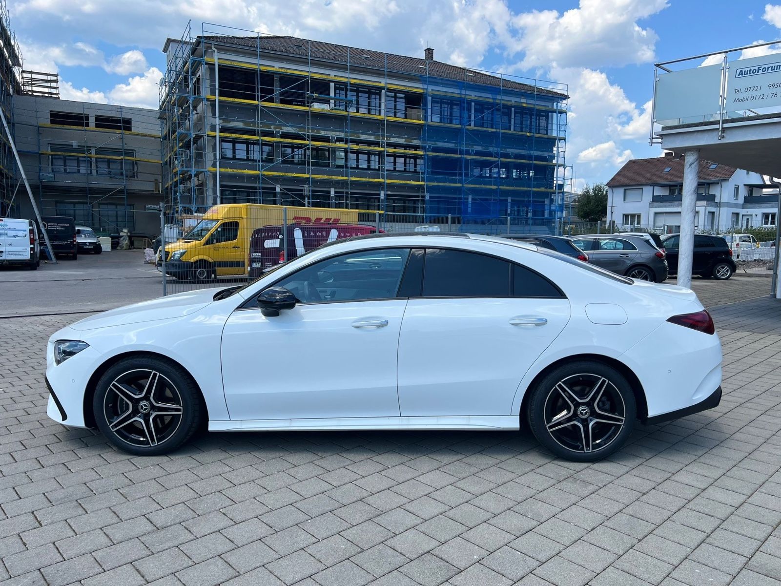 Mercedes-Benz CLA 200 AMG - Samsaru's Car Outlet