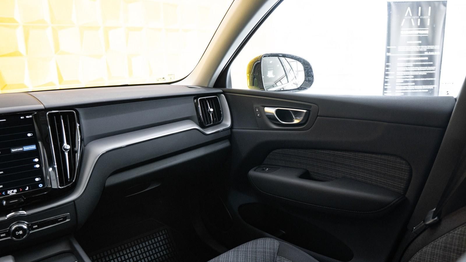 Volvo XC 60 - Samsaru's Car Outlet