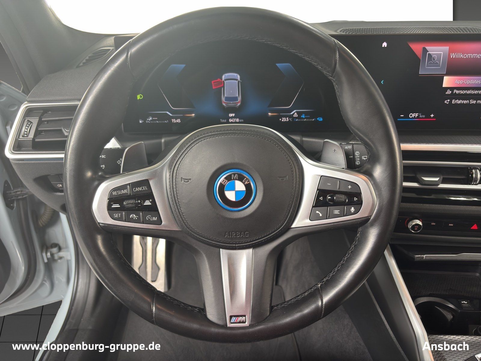 BMW 330e Touring M Sportpaket - Samsaru's Car Outlet
