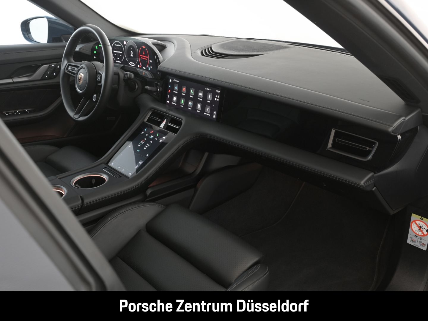 Porsche Taycan 4S Sport Turismo Neptunblau BOSE Panorama