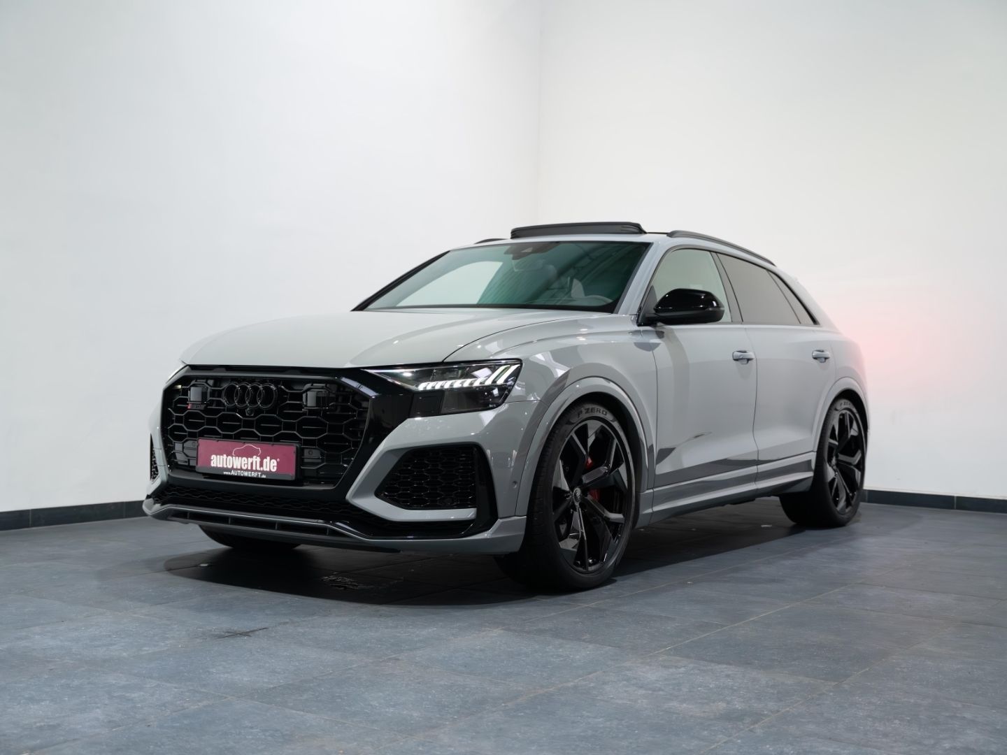Audi RSQ8 4.0 TFSI DESIGN*KERAMIK*DYNAMIK*CARBON*VMAX