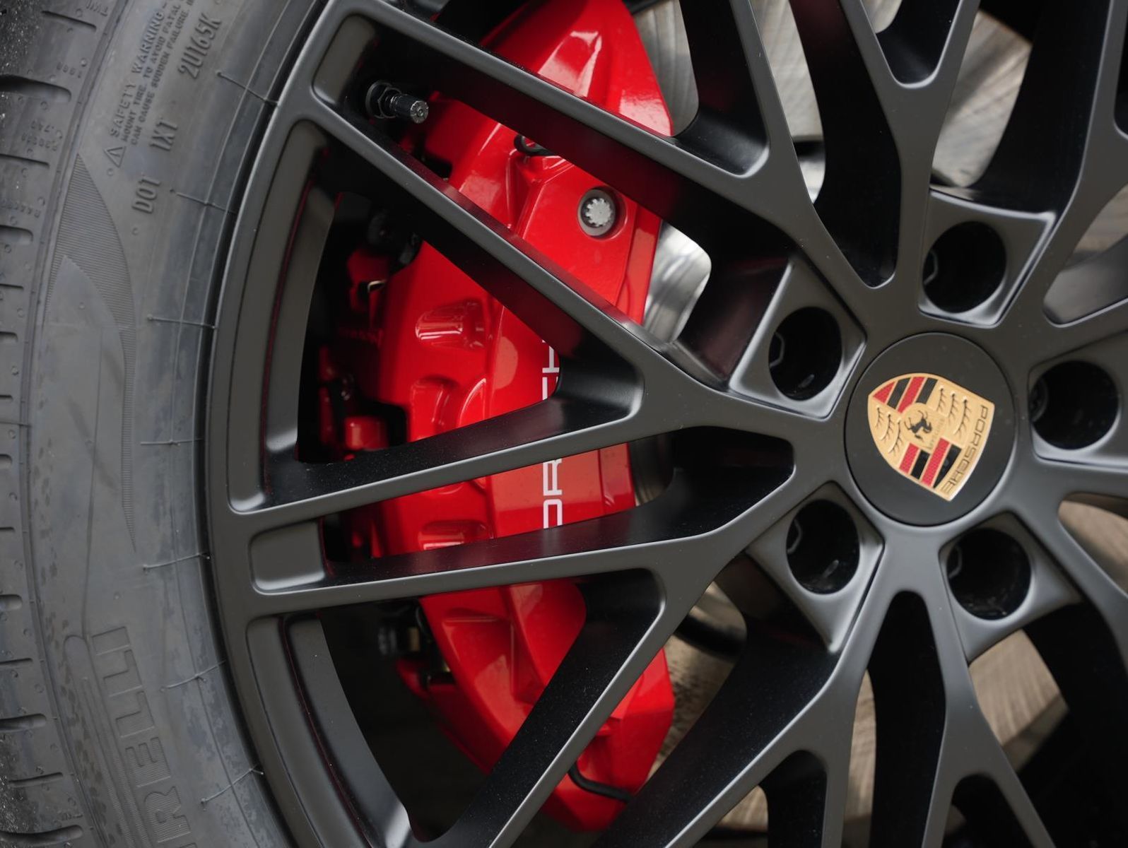 Porsche Macan 4S - Samsaru's Car Outlet