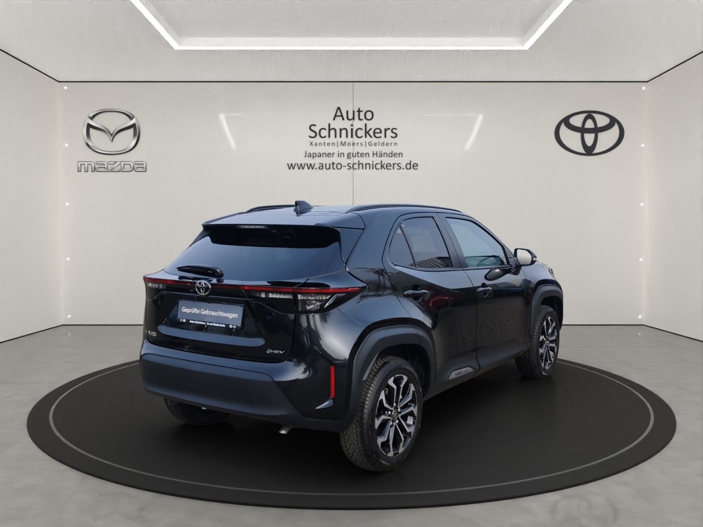 Toyota Yaris Cross Teamplayer+WINTER-P+GJ-RÄDER !!