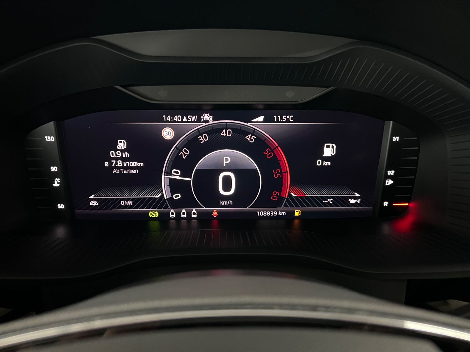 Skoda Kodiaq 200 PS L&K 4x4 AHK+360°+VC+Tablet+ASSIST