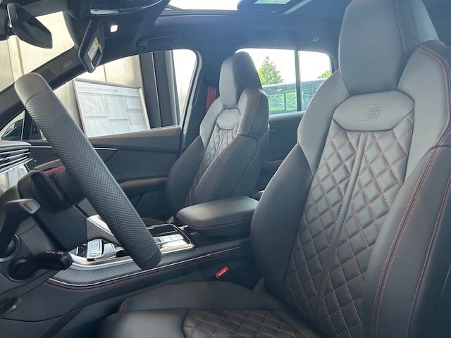 Audi Q7 SUV S line 60 Hybrid, NP: 124.600 €