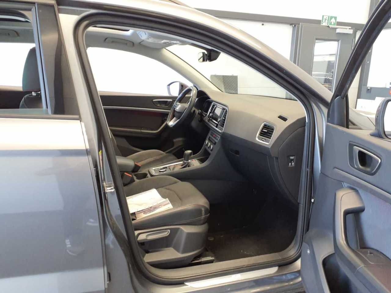Seat Ateca FR 2.0 TSI DSG 4Drive AHK+BEATS+PANO+elHK