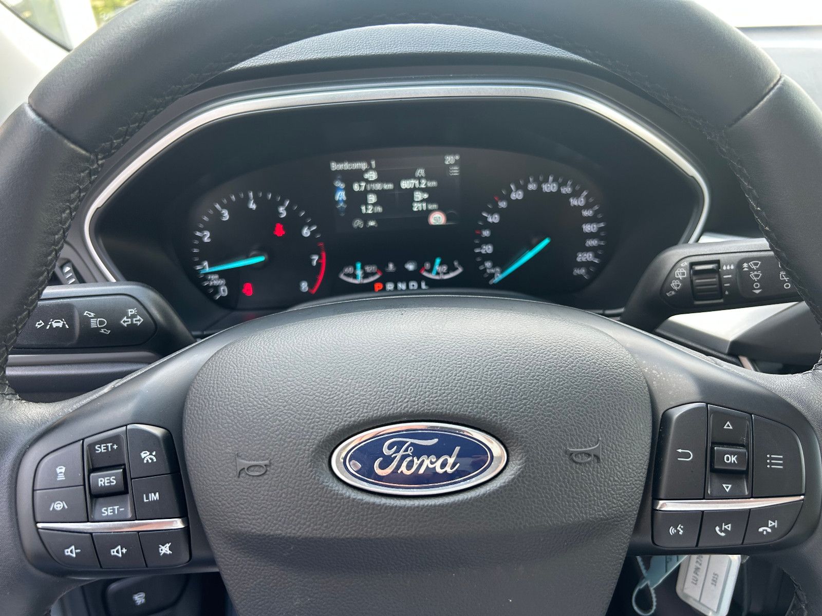 Ford Focus Turnier Cool&Connect - Samsaru's Car Outlet