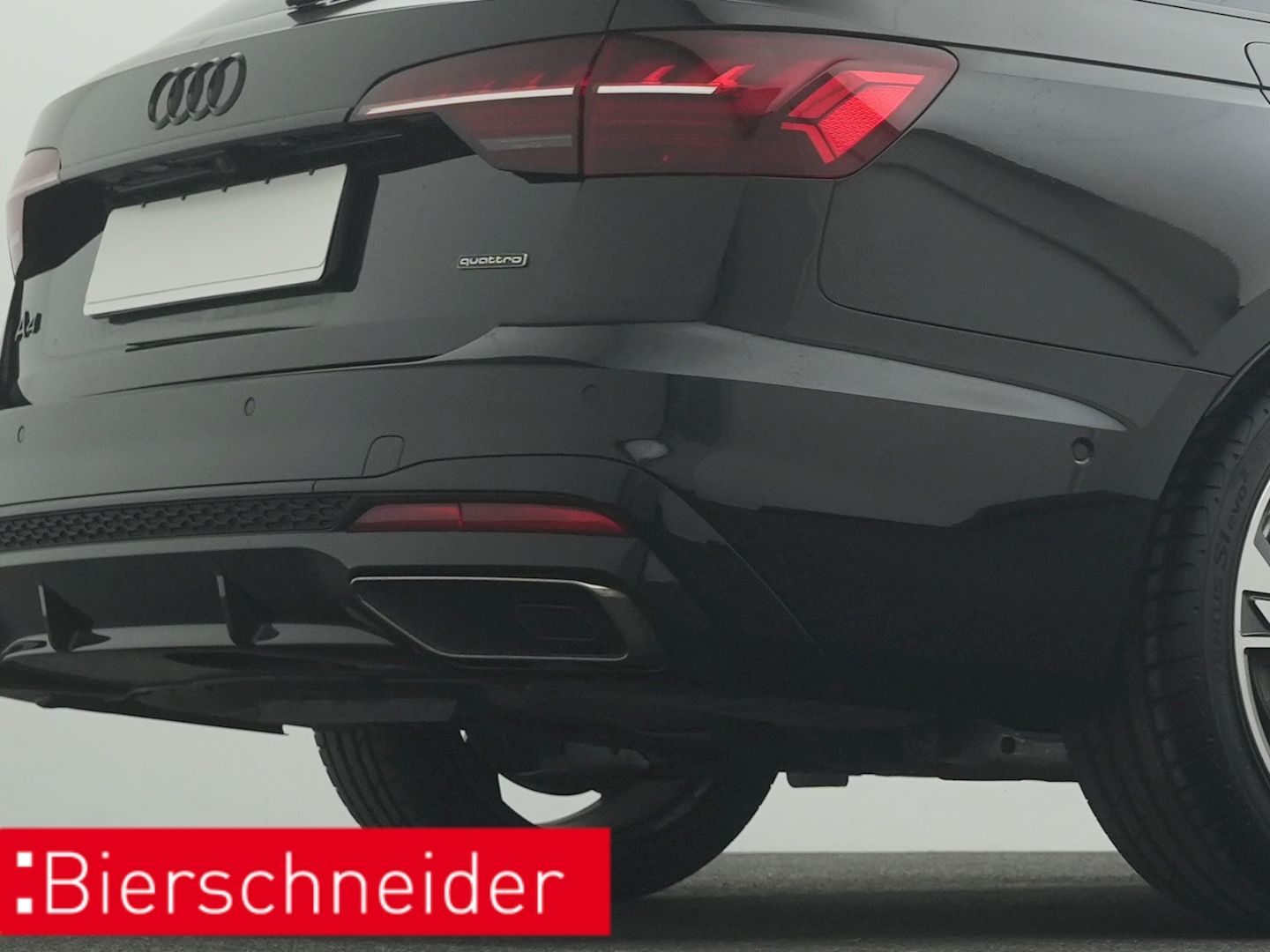 Audi A4 Av. 40 TFSI S-tronic qu s-line BLACK EDITION