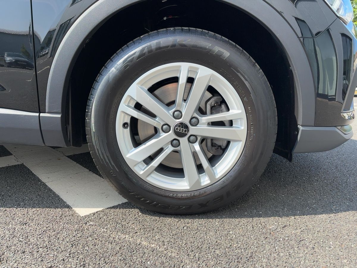 Audi Q3 40 TFSI quattro - Samsaru's Car Outlet