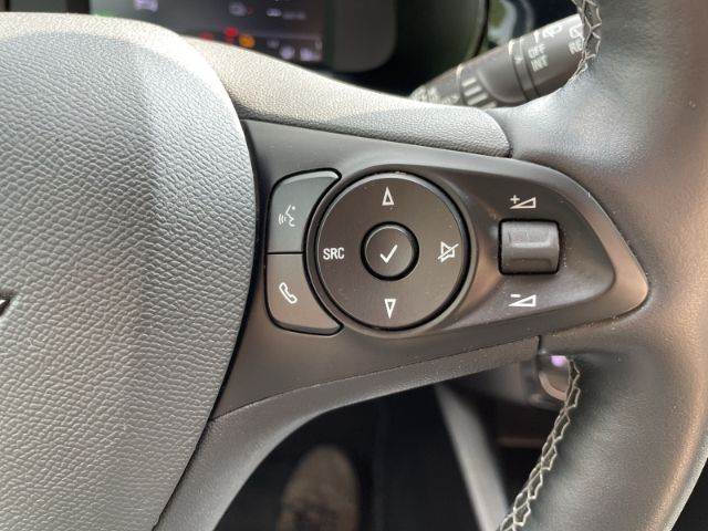 Opel Corsa-e Ultimate - Samsaru's Car Outlet
