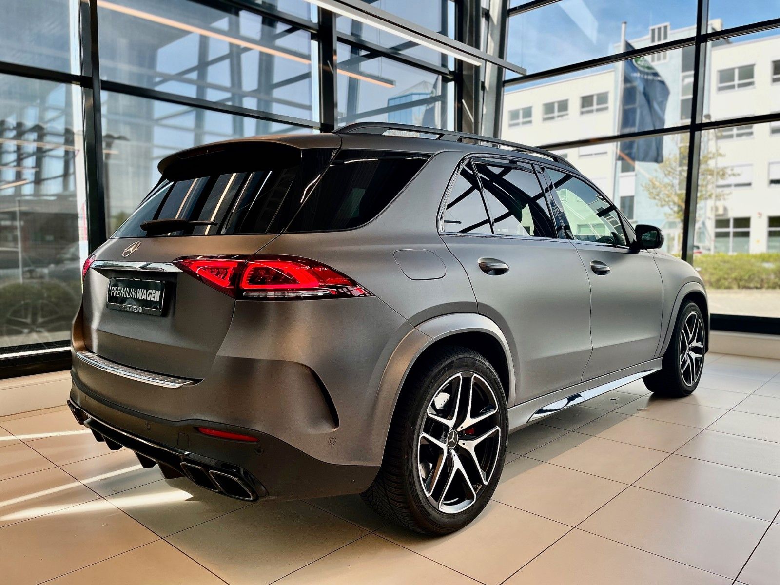 Mercedes-Benz GLE 63S AMG AHK/AMG/Totw/Mbeam/Navi/Pano/PDC