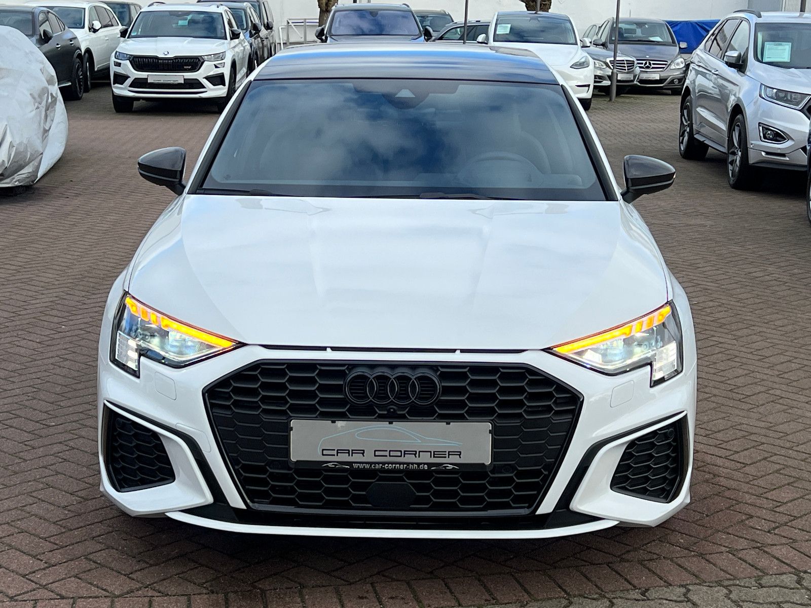 Audi A3 Lim. 3X S-LINE BLACK EDITION PANO HUD CARBON