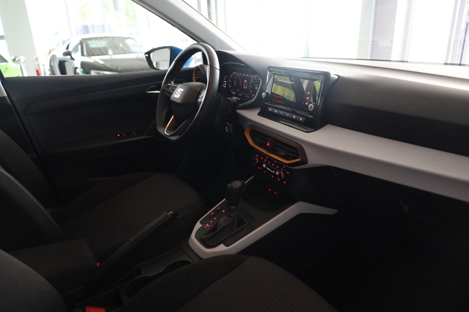 Seat Arona Style 1.0 TSI *Sitzheizung*Carplay-Navi