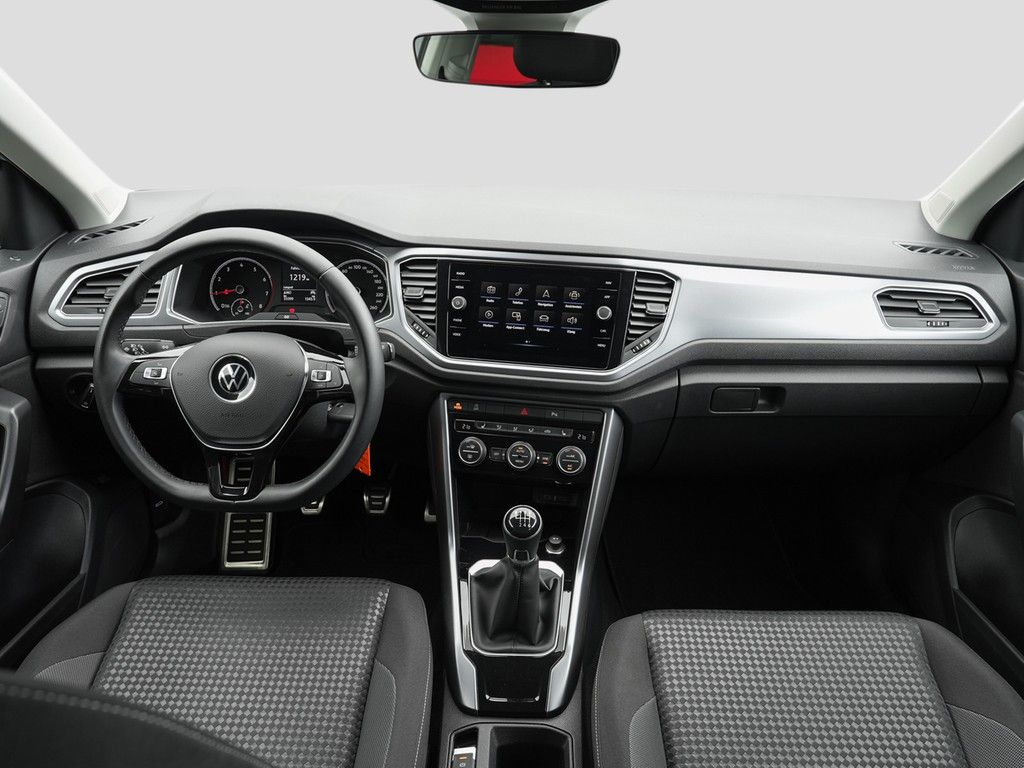 Volkswagen T-Roc 1.0 TSI Active - Samsaru's Car Outlet