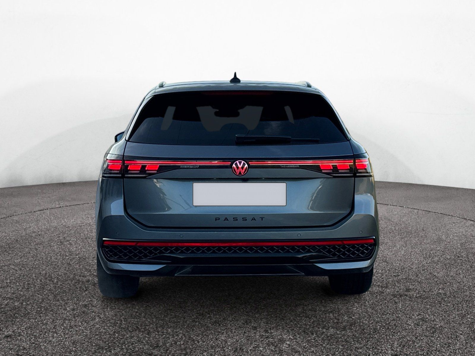 Volkswagen Passat Variant R-Line TDI DSG 4Motion|AHK|NAVI|A