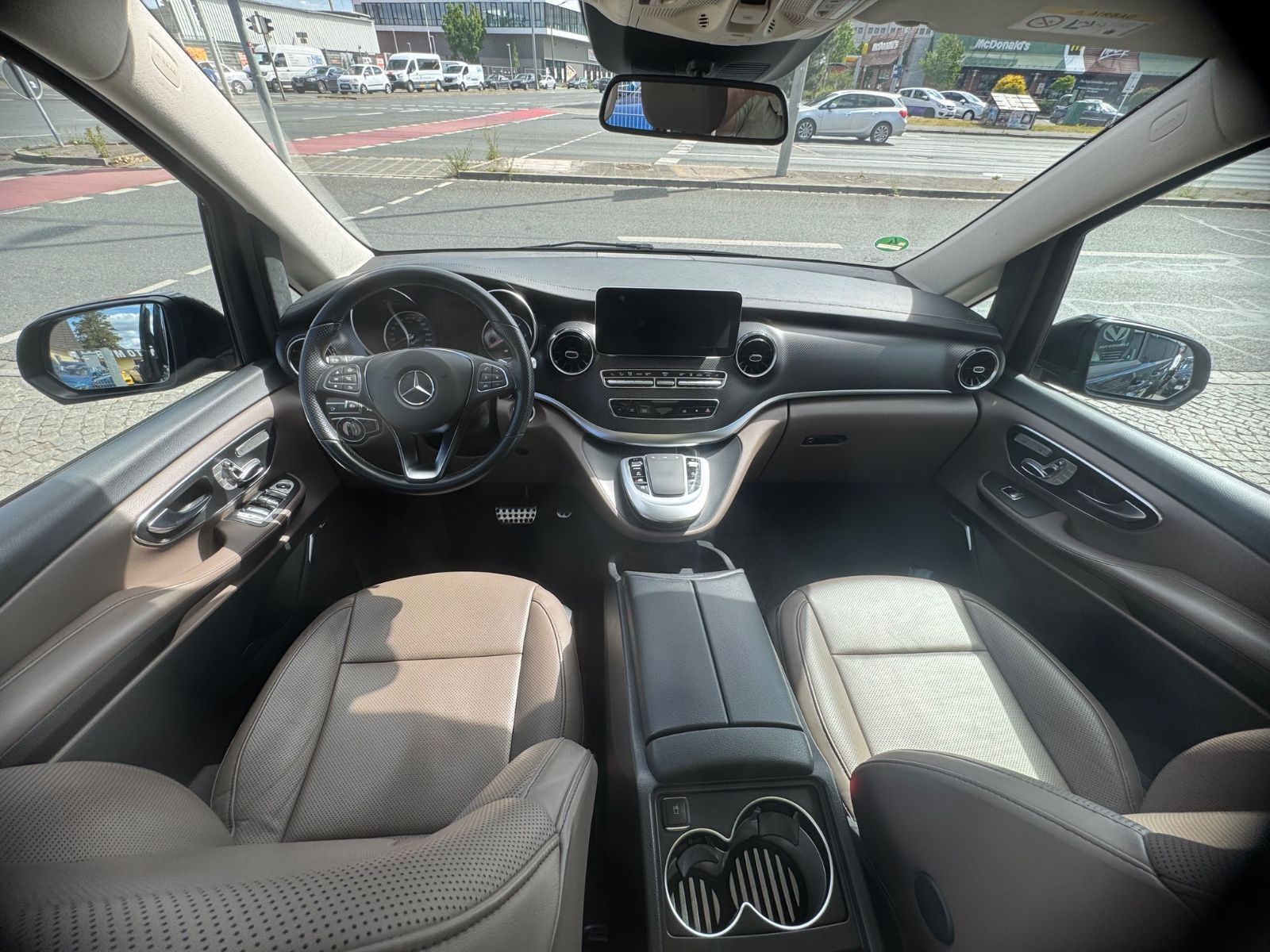 Mercedes-Benz V 250 d EXCLUSIVE EDITION - Samsaru's Car Outlet