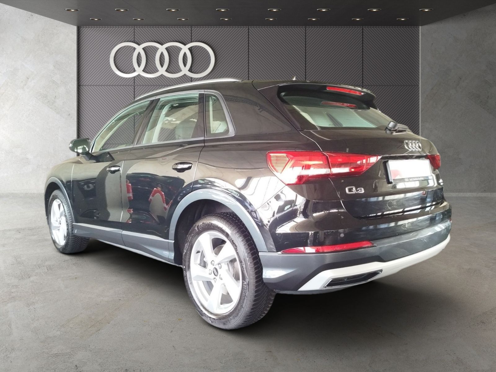 Audi Q3 40 TDI quattro advanced S tronic - Samsaru's Car Outlet