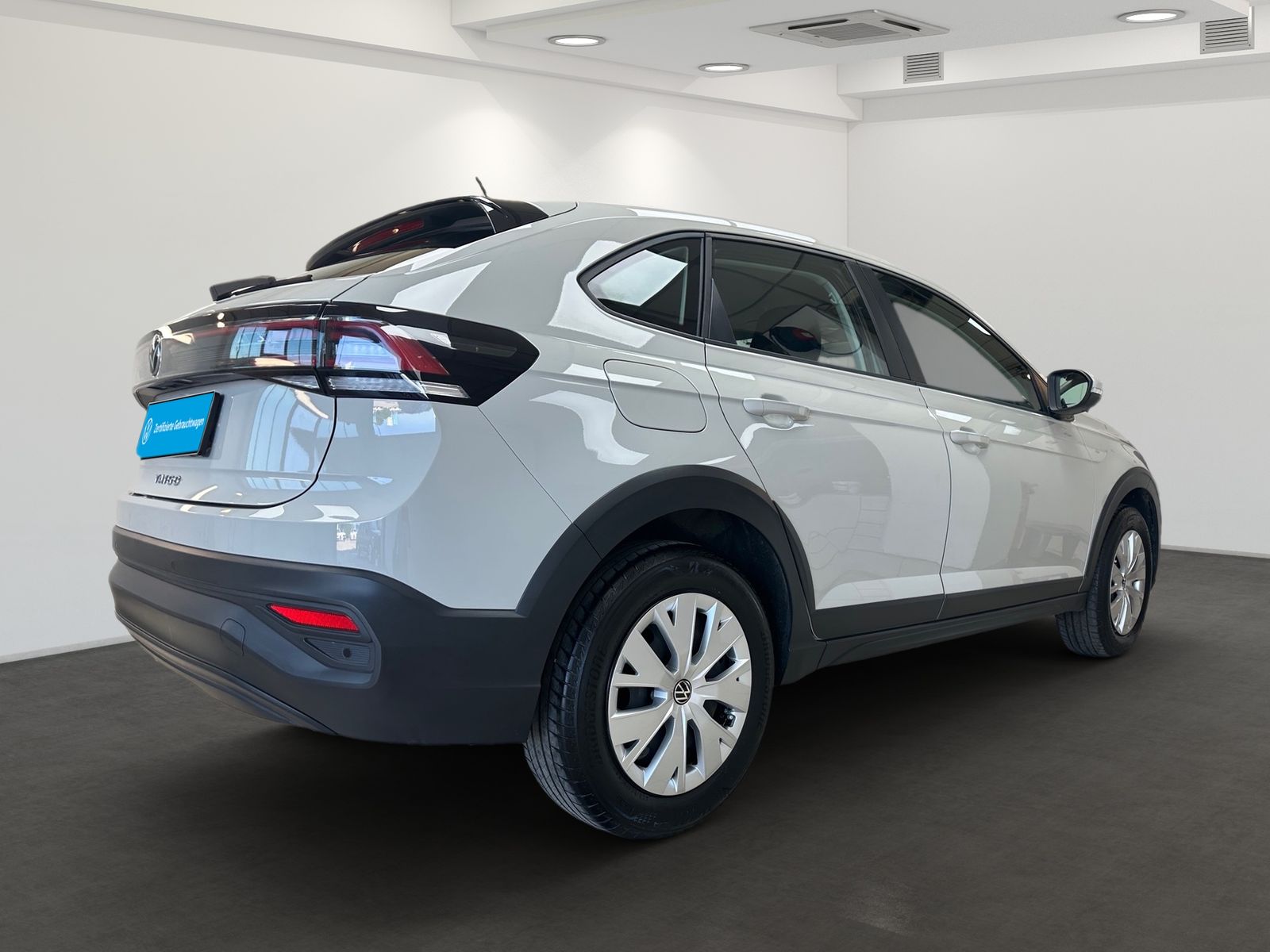 Volkswagen Taigo 1.0 TSI - Samsaru's Car Outlet