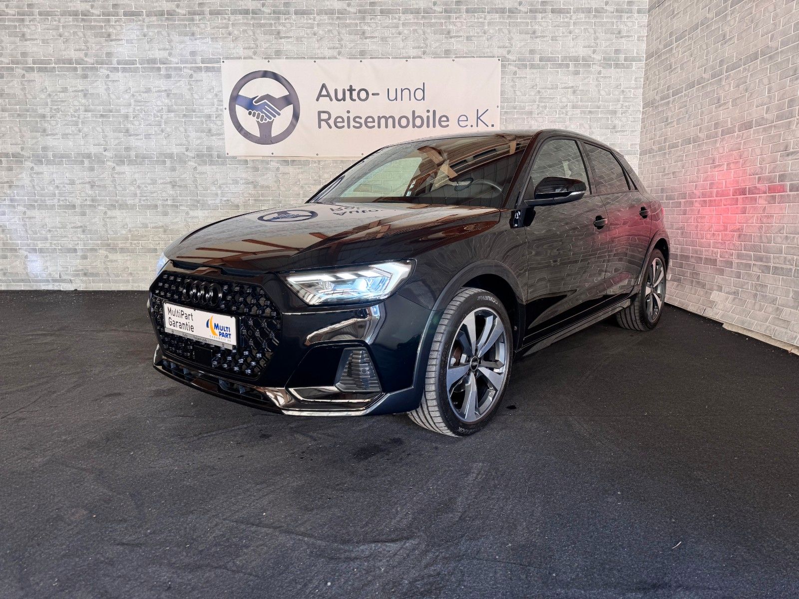 Audi A1 citycarver 35 TFSI S Line - Samsaru's Car Outlet