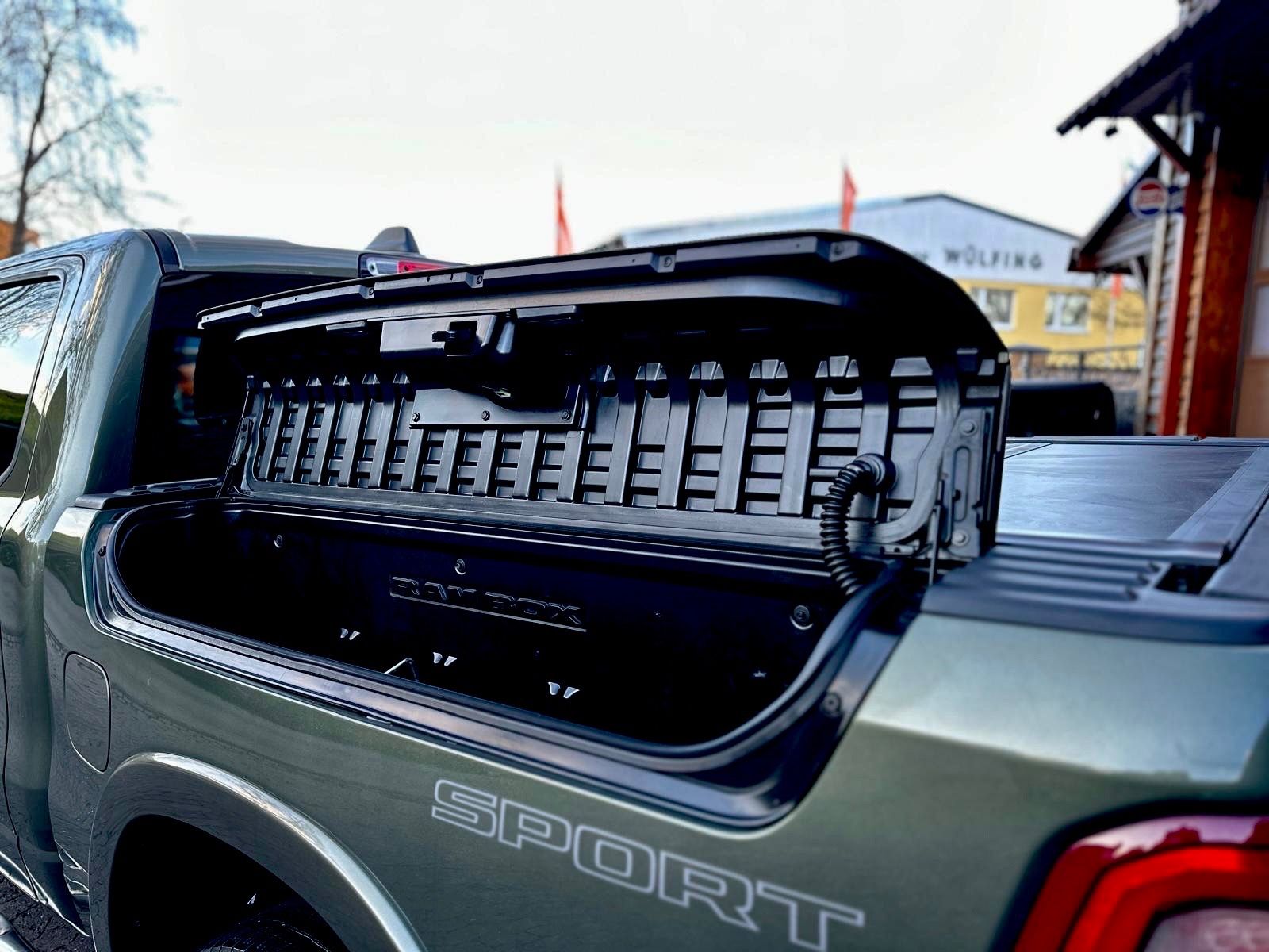 Dodge LARAMIE*5.7*LPG*AHK*NAVI*PDC*RAMBOX*GARANTIE*
