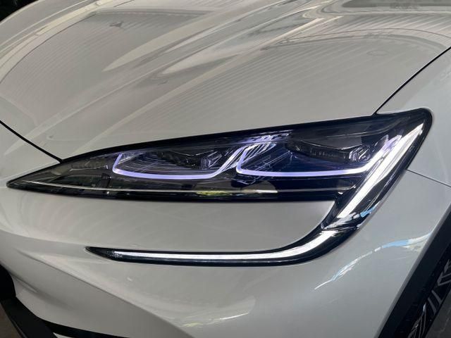 BYD Sealion 7