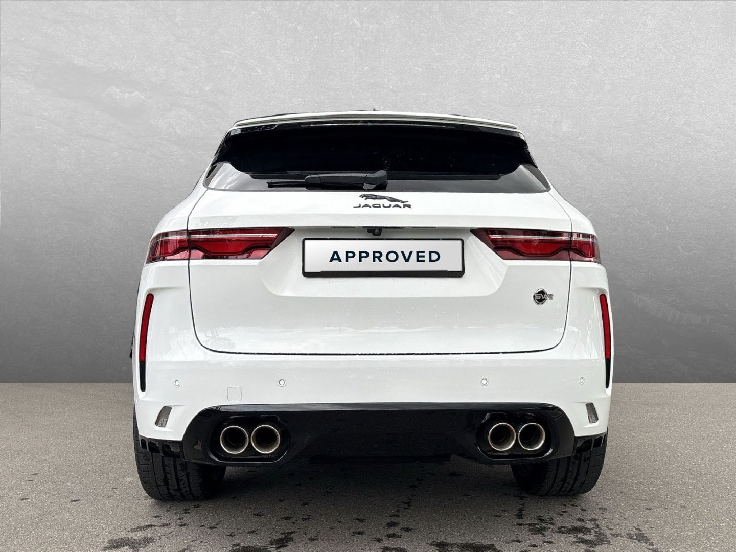 Jaguar F-Pace P550 SVR 22'' Pano HUD AHK V8