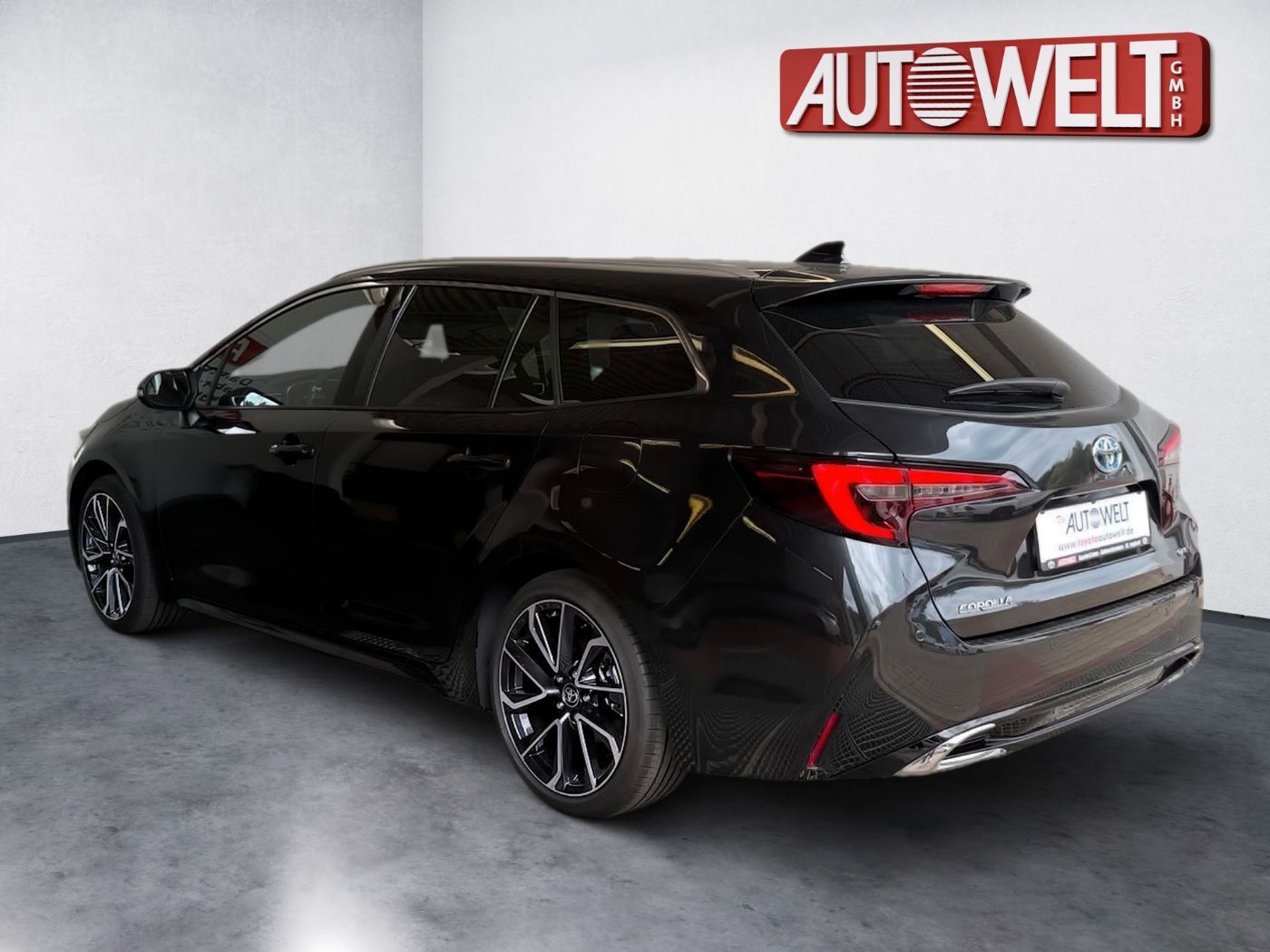 Toyota Corolla Touring Sports 2.0 Lounge PanoramaSD JBL