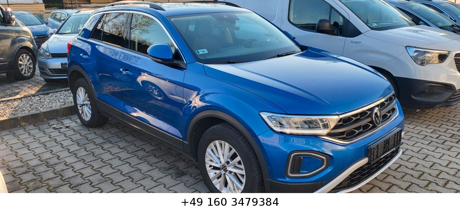 Volkswagen T-Roc Life DSG - Samsaru's Car Outlet