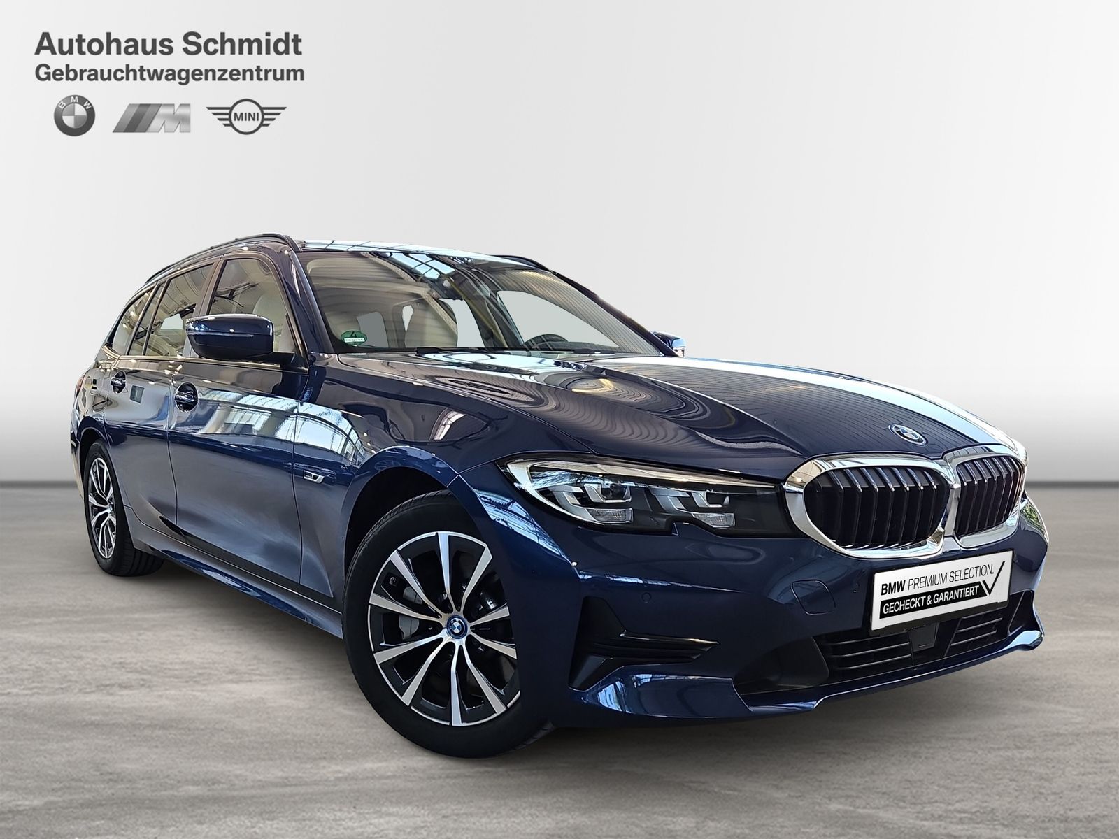 BMW 330e Touring Advantage - Samsaru's Car Outlet