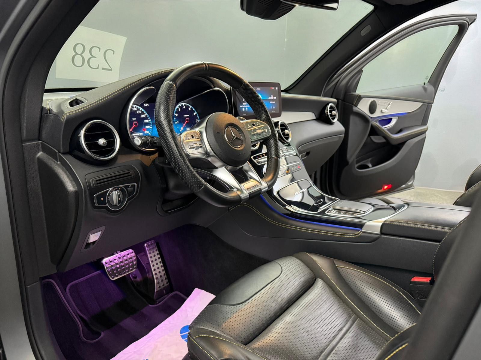 Mercedes-Benz GLC 63 AMG 4M*MAGNO*DISTR*PANO*PERF-AGA*MBEAM