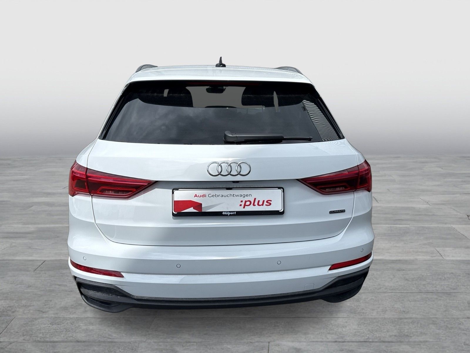 Audi Q3 40 quattro S LINE STANDHZ. AHK 360°CAM LM20