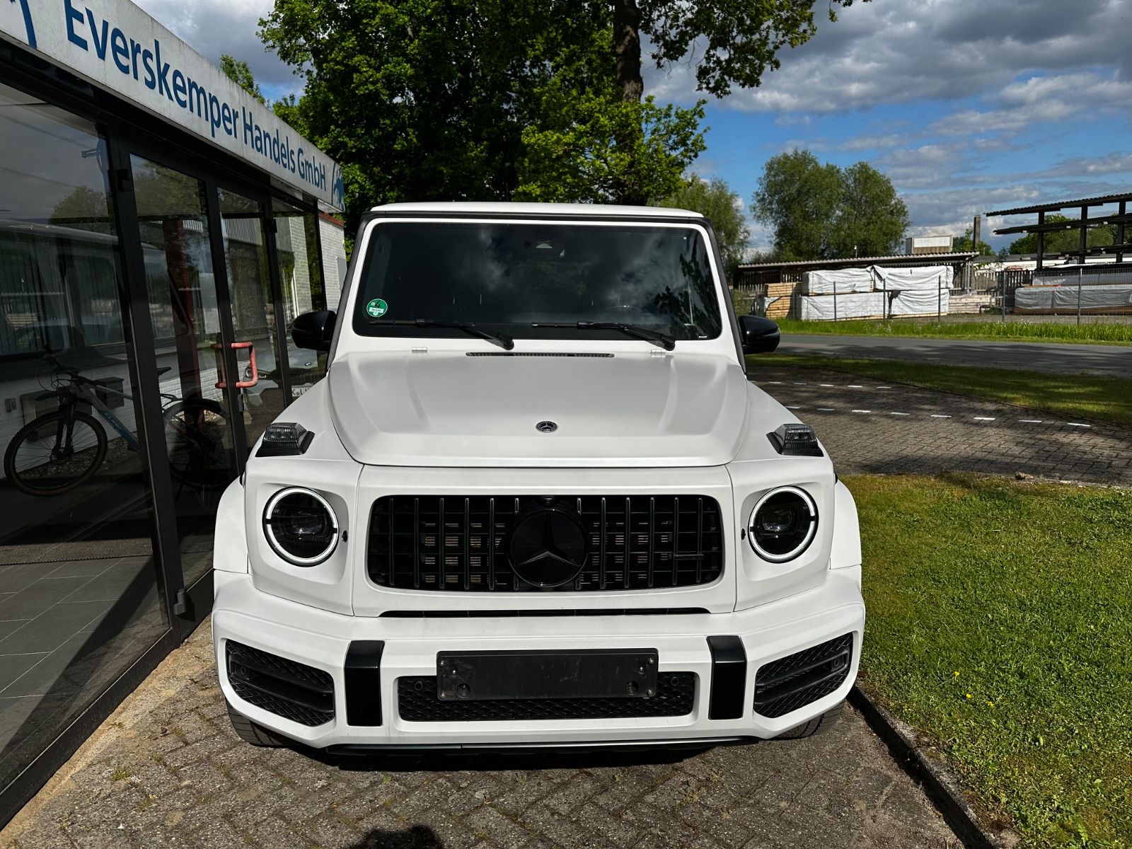 Mercedes-Benz G 63 AMG - Samsaru's Car Outlet
