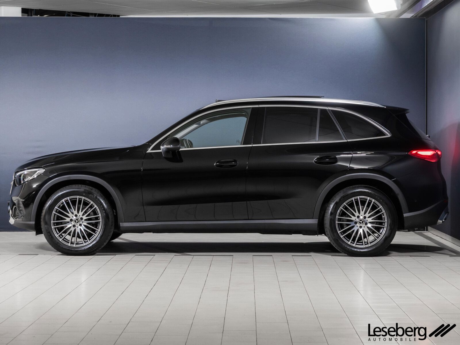 Mercedes-Benz GLC 220 d 4M Avantgarde LED/AHK/Pano/Distro/DAB/