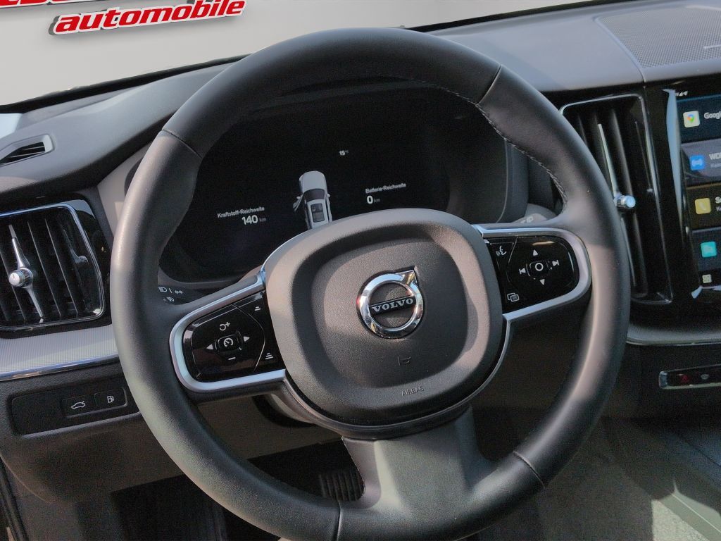 Volvo XC60 T8 AWD Plus Dark+BusinessPak+HUD+HarmanKard