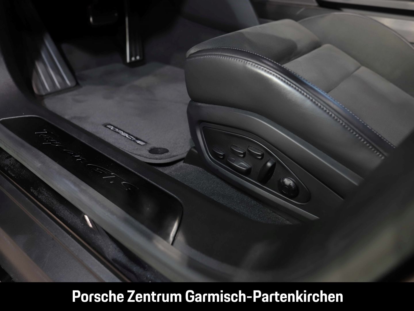Porsche Taycan GTS Sport Turismo 360 Kamera LenkradHZG
