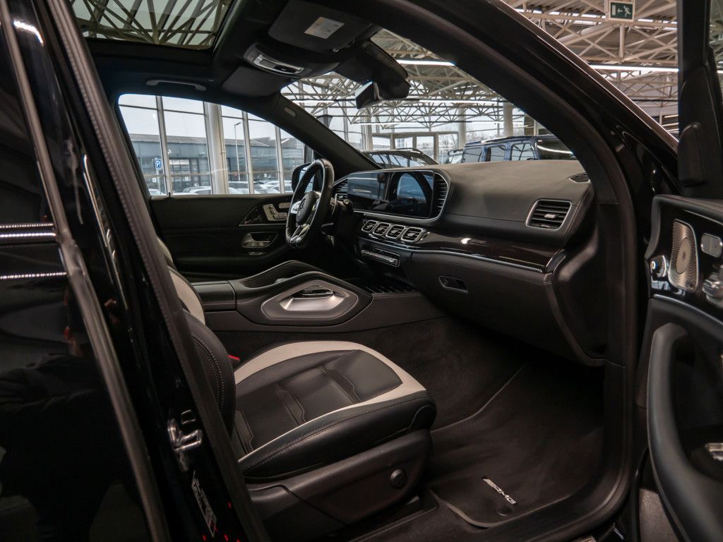 Mercedes-Benz GLE 63 AMG S 4M Drivers Standhz Distr Pano