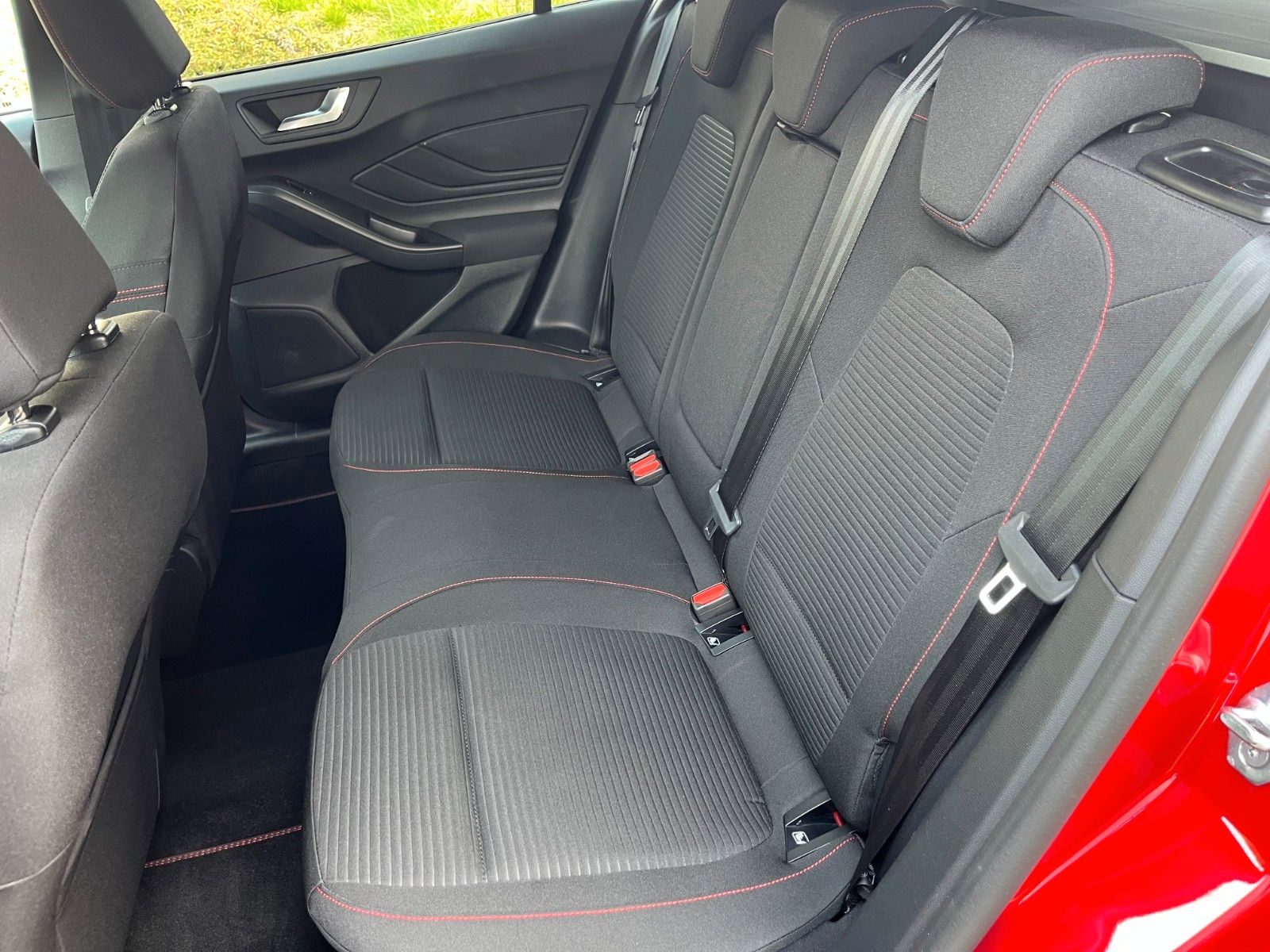 Ford Focus Turnier ST-Line X - Matrix LED, B&O, ACC