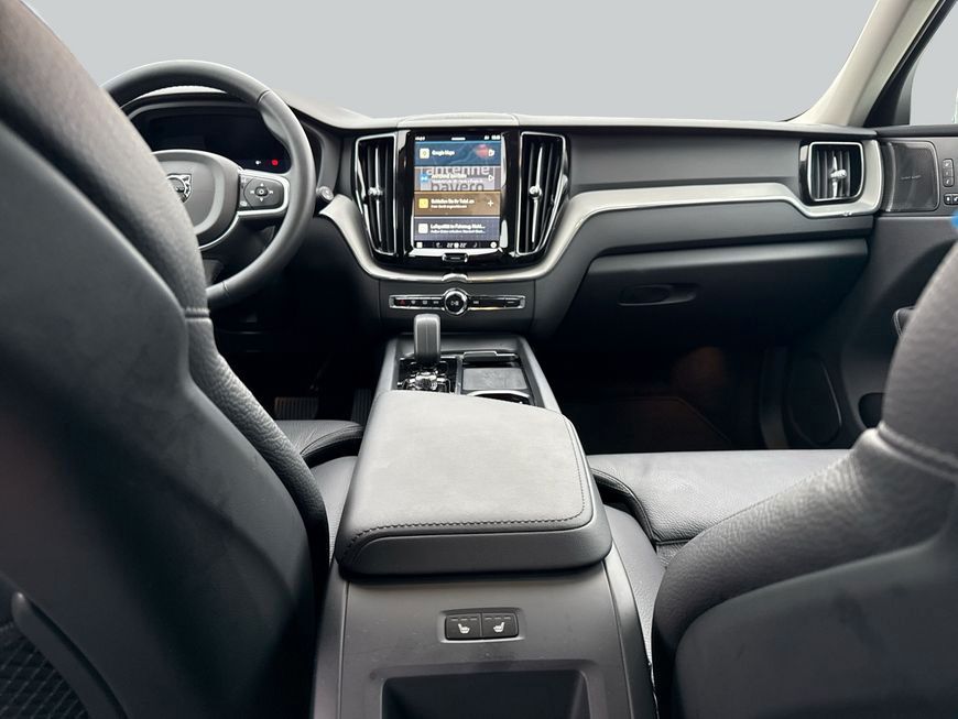 Volvo XC60 B5 B AWD Core