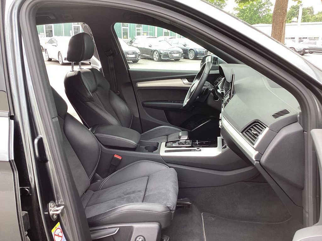 Audi Q5 35 TDI S line - Samsaru's Car Outlet