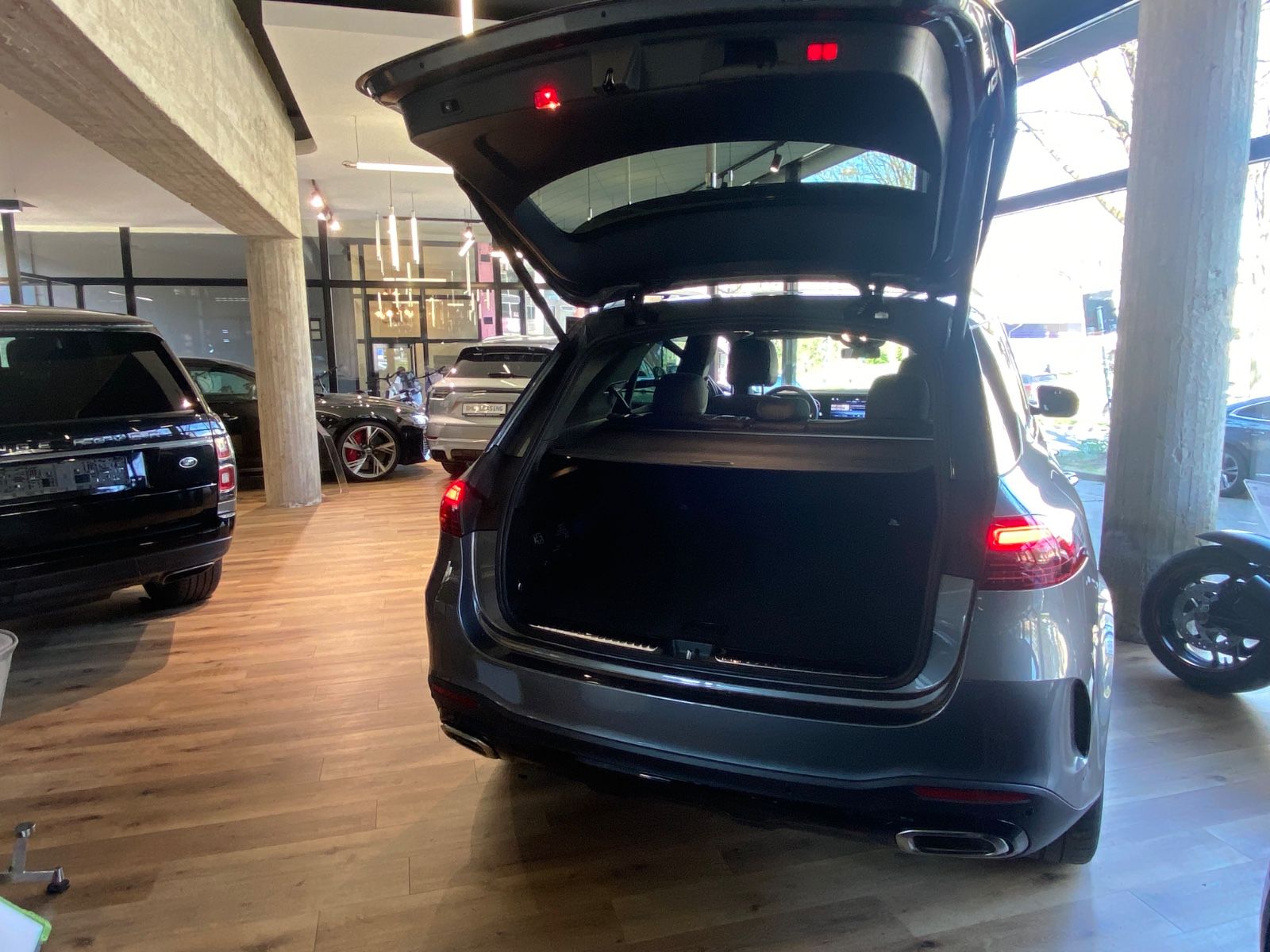 Mercedes-Benz GLE 580 4Matic, AMG, 22 Zoll, Night Paket, AHK