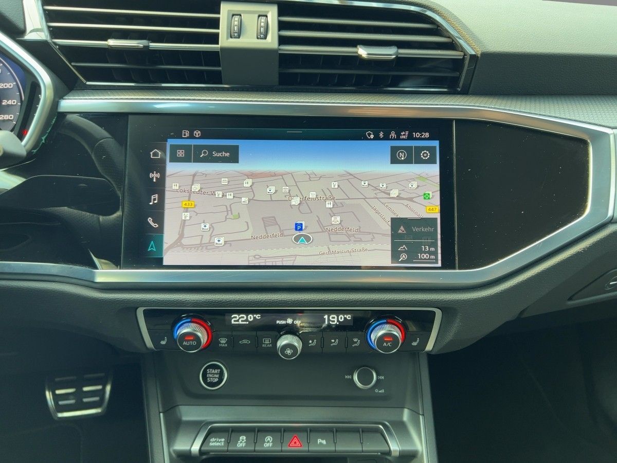 Audi Q3 Sportback 45 TFSI S line quattro S tronic - Samsaru's Car Outlet