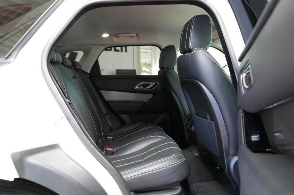 Range Rover Velar 2.0 4WD - Samsaru's Car Outlet