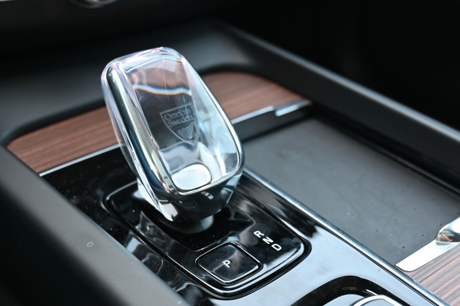 Volvo XC60 T6 AWD RC Plus Bright*PANO*360*Luft*H&K*ACC