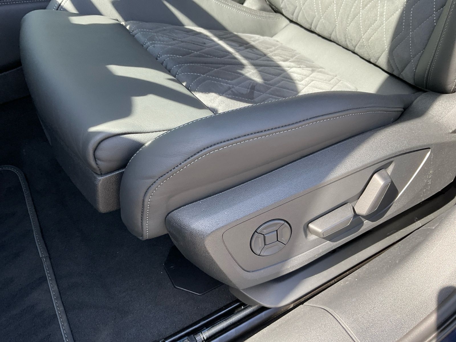 Audi A6 Avant TDI 150KW quattro 2x S-line Matrix 360°