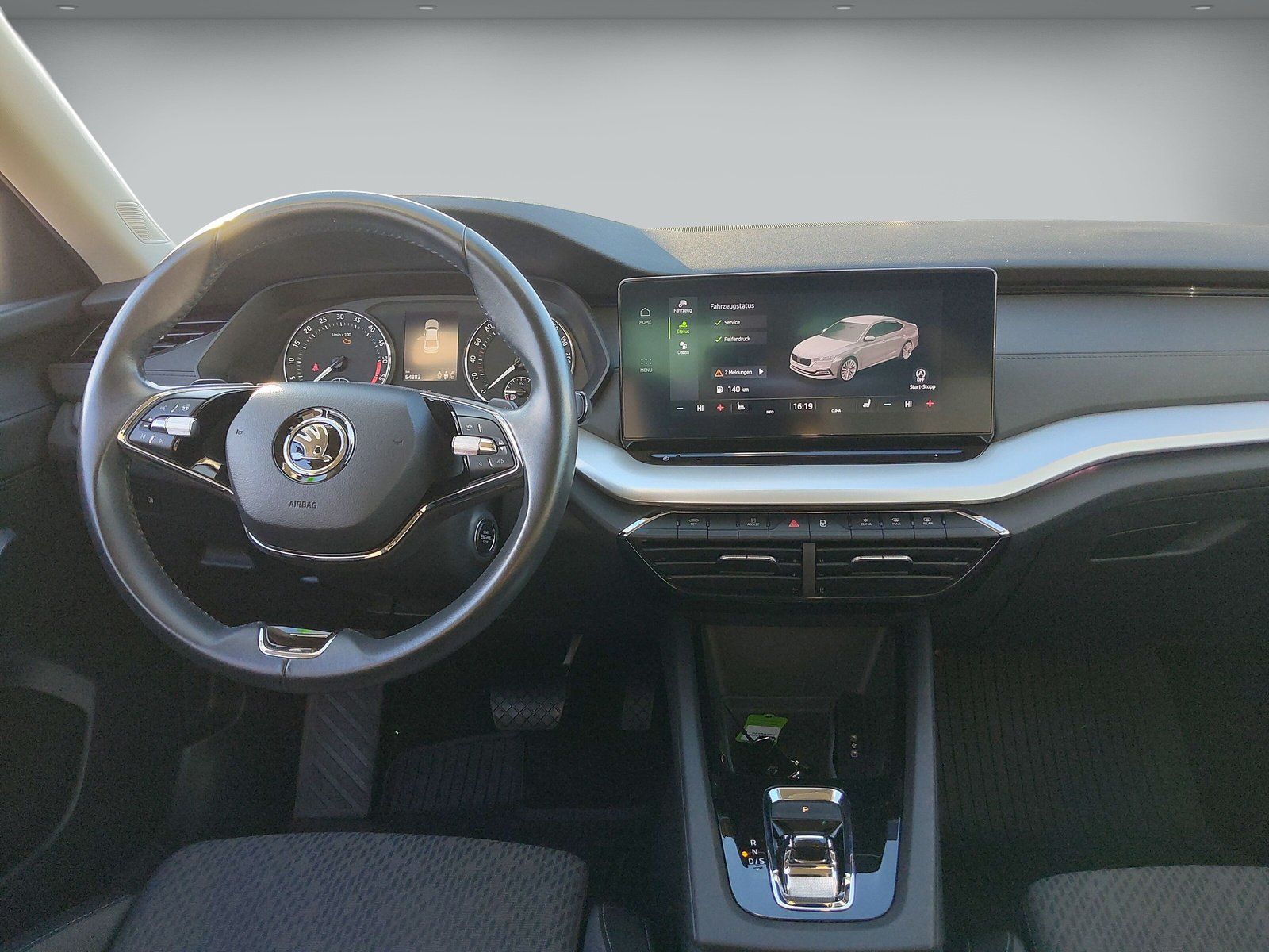 Skoda Octavia Ambition 2.0 TDI DSG AHK LED RearView 4x