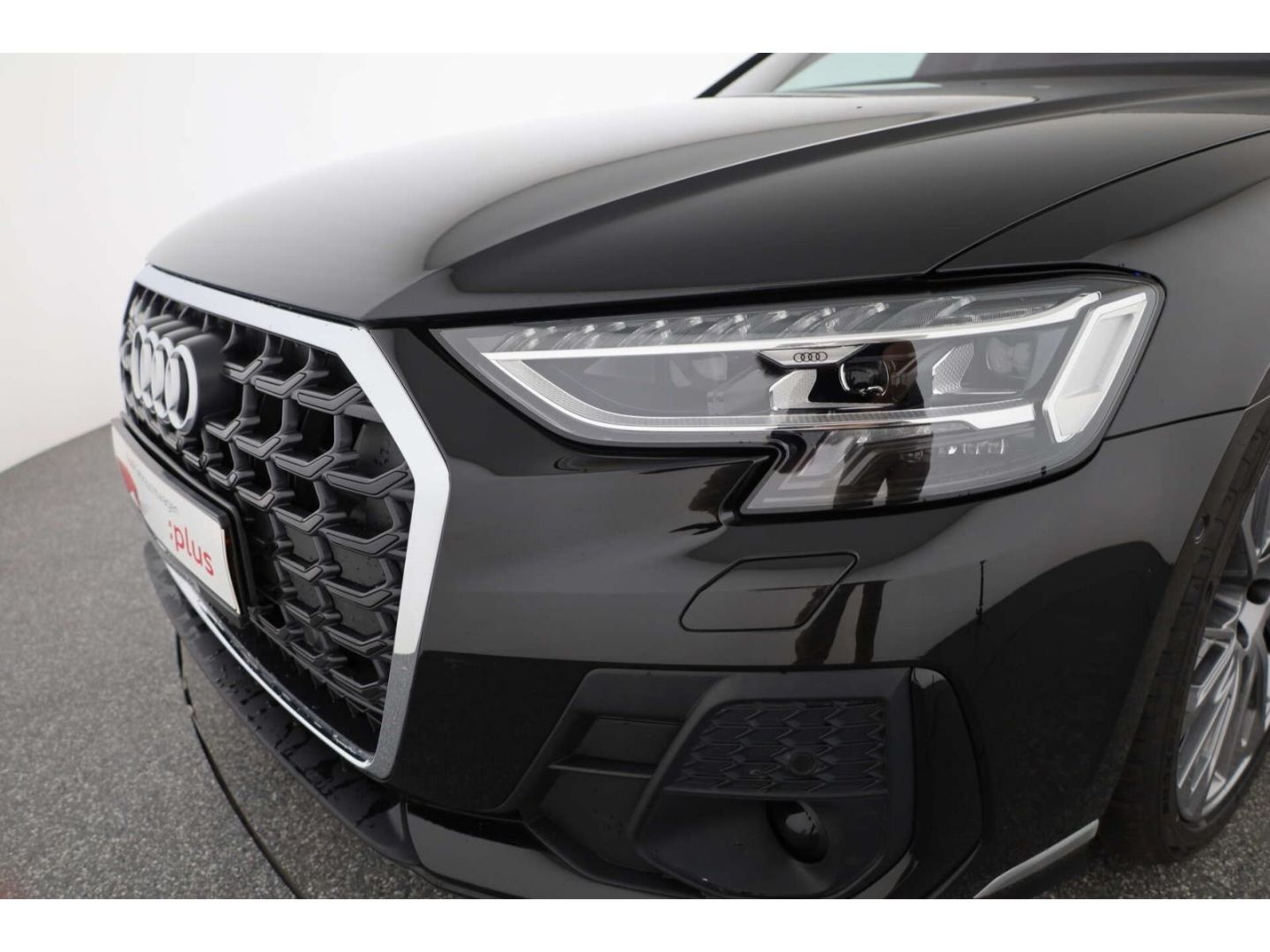Audi A8 50 TDI S-Line qu AHK/VC/B&O/LED/Head-up/Pano