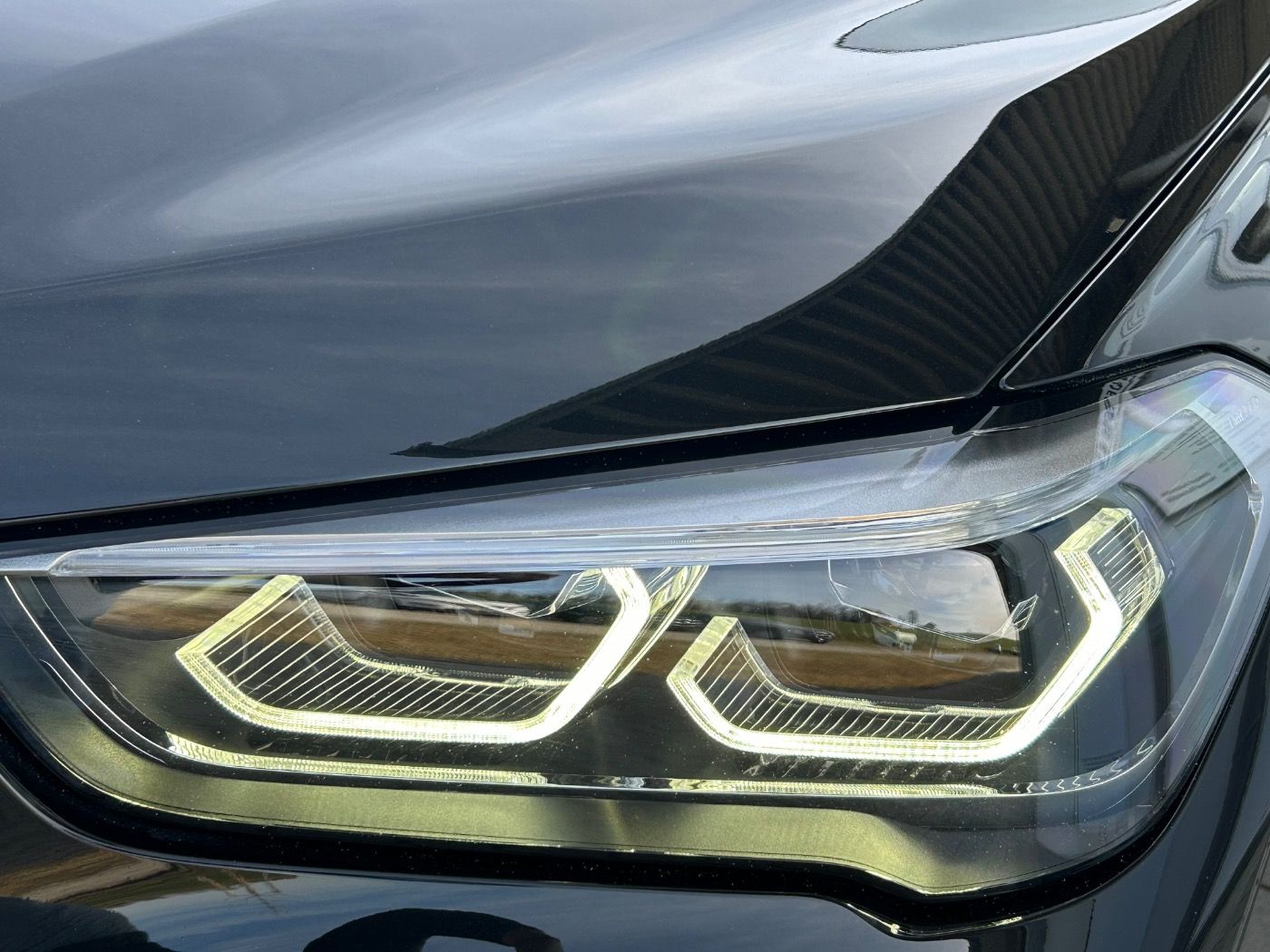 BMW X1 xDrive25e Adv. - Samsaru's Car Outlet