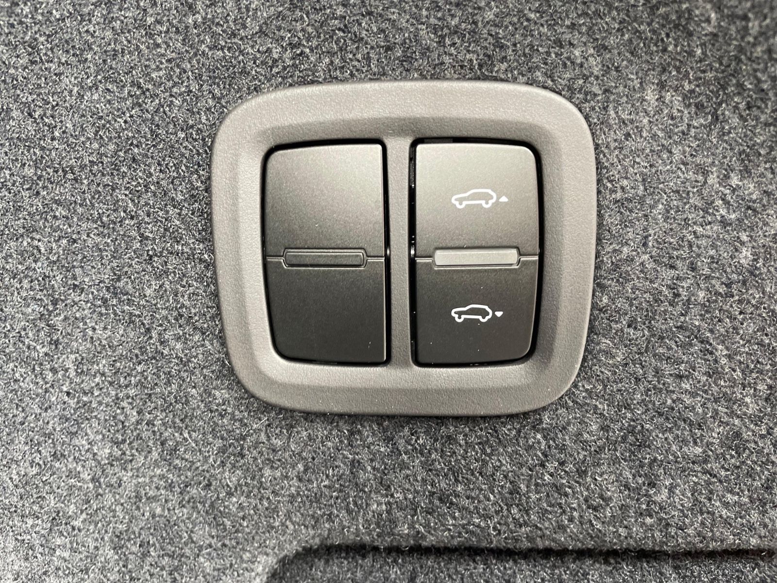 Porsche Cayenne V6 Coupe |ACC|HUD|PASM|3.Displ.|Bose|22"