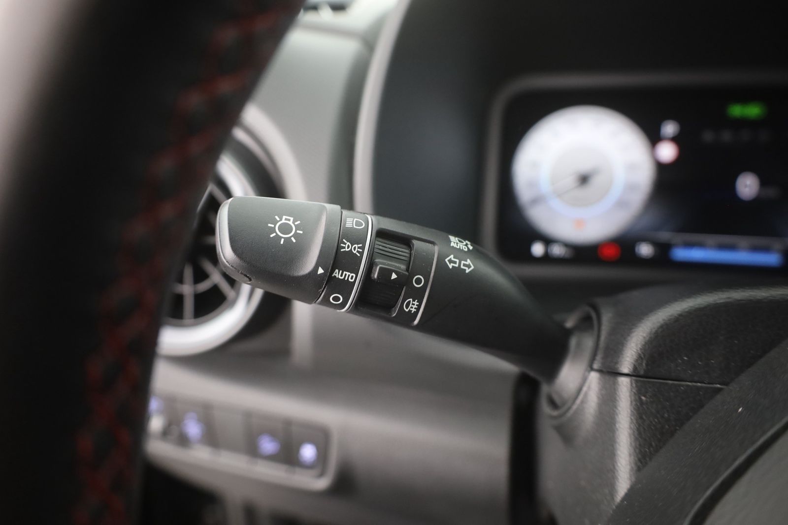 Hyundai Kona 1.6 T-GDI N Line - Samsaru's Car Outlet
